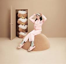 蕉内推出「绒绒」系列家居服，助力流浪动物温暖回家， 为消费者带来舒适居家体验- 中国日报网