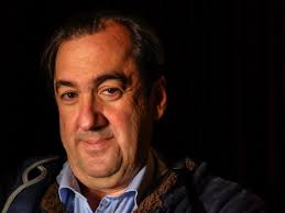 Juan Manuel Serrano “-¿Cuál es tu mejor foto, Juan?” –“Sin duda, la que voy  a hacer mañana”.