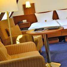 Miles & more prämienmeilen bei jeder buchung! Hotel Haus Kronenthal 3 Sterne Privathotel Und Urlaubshotel In Ratingen