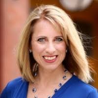 Lisa Leffler's Instagram, Twitter & Facebook