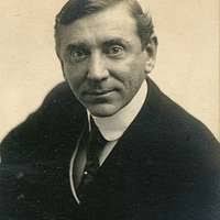 Max Dill, stage comedian (SAYRE 23079)