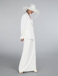 Maybe you would like to learn more about one of these? Elise Hameau Lorafolk Chanel Quand Mariage Civil Rime Avec Ultra Chic Madame Figaro