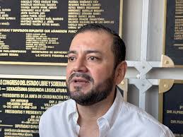 Alberto Mejía Barrera deja la alcaldía de Tlacotepec por «asuntos  personales»