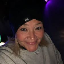 Deanna Mccullough's Instagram, Twitter & Facebook