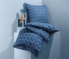 Während sich unsere urgroßmütter beim waschen von bettbezügen und laken noch mit einem waschzuber und einem waschbrett abmühten und die bettwäsche anschließend gebügelt werden musste. Perkal Bettwasche Online Bestellen Bei Tchibo 396983