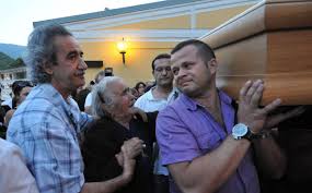 Taricone, l'affetto dei fan La Smutniak commossa: "Lui sente questo amore" 