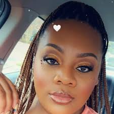 Amilyn Nicole McGhee‎