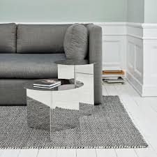 Durch die minimalistisches muster erfüllen sie die besten voraussetzungen für das moderne design. Hay Moire Kelim Teppich 300x200cm Ambientedirect