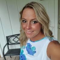 Ashley Lefler's Instagram, Twitter & Facebook