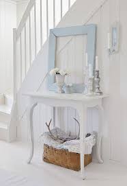 Diy shabby chic home decor ideas. 25 Shabby Chic Hallway And Entryway Decor Ideas Shelterness