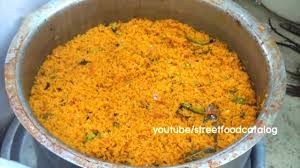 Simple And Easy Tomato Rice Prepared 500 Peoples Thakkali Sadam Variety Rice Streetfoodcatalog Youtube
