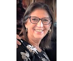 Cynthia Nadeau's Instagram, Twitter & Facebook