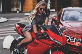 Motor motor seperti pabrikan honda yamaha dan suzuki bisa menjadi koleksi anda ketika anda membeli motor bekas dengan harga murah di kota kalau anda sudah masuk ke situs ini anda bisa cek beberapa informasi yang tersedia disini untuk melihat motor bekas dengan harga murah yang di. Wow 4 Motor Gede Ini Harganya Di Bawah 100 Juta Pada Tahun 2018
