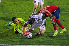 David ochoa's decision to play in mexico was already reported a week ago, but the prospects for real salt lake goalkeeper and the current former us men's national team are on thursday in the release of an article about player tribune. Player Of The Match David Ochoa Weathers The Storm Against Fc Dallas Rsl Soapbox