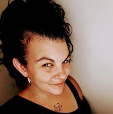 Nicole Knowles Hairdesigner