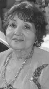 Elizabeth Bejar's Instagram, Twitter & Facebook