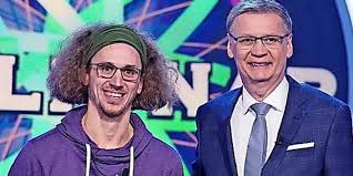 September 1999 durch die quizsendung wer wird millionär? Wer Wird Millionar Gunther Jauch Probiert Hanfkeks