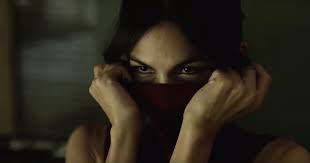 Exploration of the beauty in a skinny body shape. Elodie Yung S Sociopath Elektra On Daredevil The Mary Sue