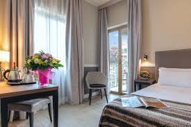 The walk takes about five minutes. Fragrance Hotel St Peter In Rome Italy 1000 Reviews Price From 74 Planet Of Hotels