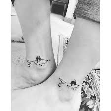 Vous devriez être fier de vos tattoos assortis et les placer à un endroit où tout le. 22 Tatouages Mere Fille Qui Pourraient Vous Inspirer