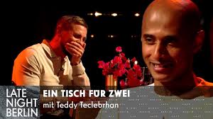 Teddy steckt Klaas ins Heim! Ein Tisch für Zwei