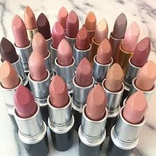 The lipstick has an extremely matte finish and the brand description of the. Mac Twig Best Mac Lipstick Mac Matte Lipstick Indian