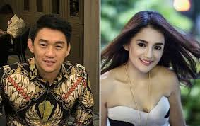 Doakan aja, kata ifan seventeen yang ditemui bersama citra monica, di kawasan jakarta selatan, rabu (23/3). Ifan Seventeen Kebelet Dekati Janda Mirip Dylan Sahara Klarifikasi Citra Monica Penuh Kebohongan