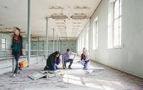 Nata in una famiglia di falegnami, sarti e artisti, la passione per il bello, le giuste proporzioni e i materiali pregiati hanno scandito la mia infanzia, insieme ad un innato amore per la natura, fonte inesauribile d'ispirazione. Supsi Dipartimento Ambiente Costruzioni E Design Architettura D Interni