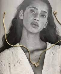 Rosalie Mast's Instagram, Twitter & Facebook