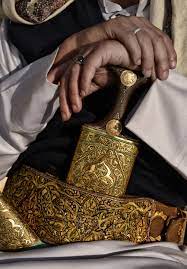 A jambia is a short dagger worn by men in yemen. Jambiya Wikipedia