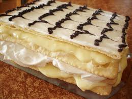 Mille Feuille Maison Un Delice Recettesduqc Dessert Dessert Recipes Easy Desserts Cream Cheese Recipes
