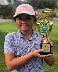 Amy Weng's Instagram, Twitter & Facebook