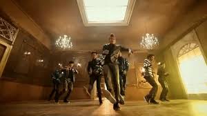 The best gifs are on giphy. Youre So Fly Gifs Get The Best Gif On Giphy