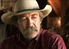 everyone please wish our Admin Amanda a very Happy Birthday. Today is her  Birthday. 🥳🎂🎁🎈