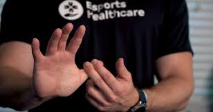 Your boyfriend should not be putting any fingers in. Claw Grip For Controller Users 7 Steps To Stay Healthy Esports Healthcare
