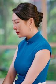 Mind Your Manners: Season 1, Episode 1