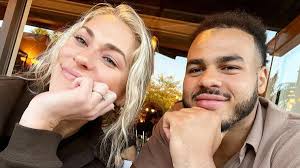 Who Is TJ Edwards Wife, Kelly Jo? Meet NFL LB's Partner and Real Estate  Agent