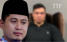 Berita xpress 43.003 views1 year ago. Azmin Sex Scandal Why Is Hilman Secretive About Conversation With Haziq The Third Force