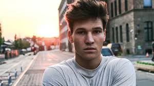 Er war kandidat der 10. Wincent Weiss Ich Hore Metal Fuhle Mich Aber Im Deutschpop Am Wohlsten Ticketcorner Blog