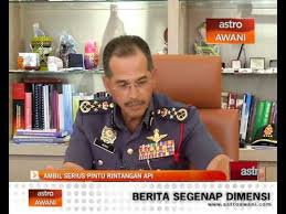 Savesave rancang bangun palang pintu perlintasan kereta api for later. Ambil Serius Pintu Rintangan Api Youtube