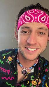 Derek Daigle's Instagram, Twitter & Facebook