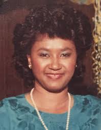 Ellen Stephens's Instagram, Twitter & Facebook