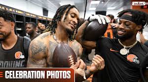 Browns Celebrate 27-24 Win Over the Pittsburgh Steelers