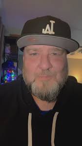 Merry Christmas to all of you, I hope you are all surrounded by people you  love doing things that make you smile. Sending all of you my love