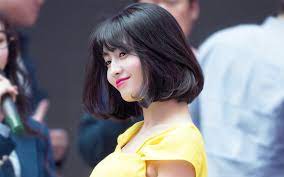 Women's health may earn commission from the links on this page, but we only feature products we believe in. Fans Excited To See Twice Member Momo S What Is Love Short Hair Make A Comeback Allkpop
