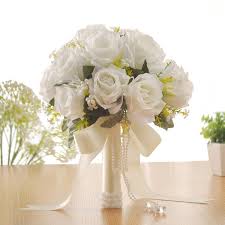 A beautiful mix of white/ivory flowers. Wedding Bouquet Crystal Roses Bridesmaid Bridal Artificial Silk Flowers Braut Hochzeit Bouquet Wish