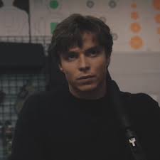 Nicholas Alexander Chavez Edit Lana