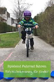 Fahrtechniktraining Fur Kinder Fit Glucklich Fahren Lernen Training Fahrradfahren Lernen