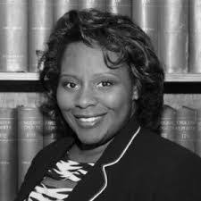 Kelly Bostwick's Instagram, Twitter & Facebook