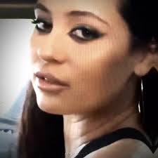 Yo voy voy 💃🏻👩🏻#fyp #alexademie #alexademieedit #euphoria #icon #edit  #dc #perezreligious